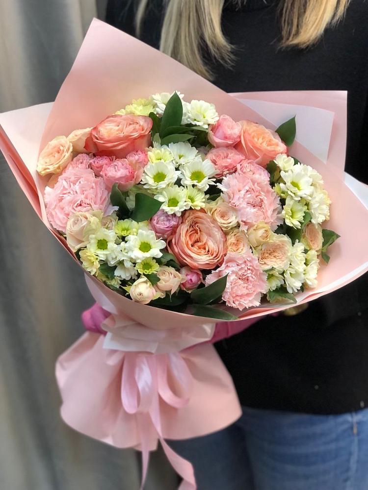 Букет цветов из: Гвоздики, Розы и Хризантемы в Александровке Воронежской области