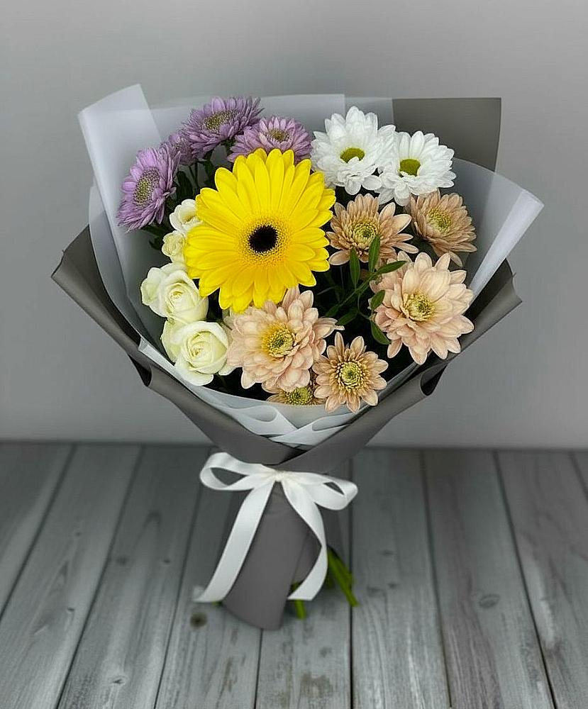Букет цветов из: Розы, Герберы и Хризантемы в Александровке Воронежской области