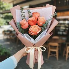 Букет цветов из:  Розы в Александровке Воронежской области