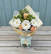 Букет цветов из:  Герберы, Розы и Хризантемы в Александровке Воронежской области