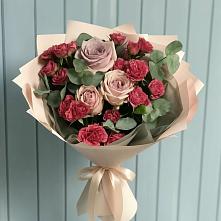 Букет цветов из:  Гвоздики и Розы в Александровке Воронежской области